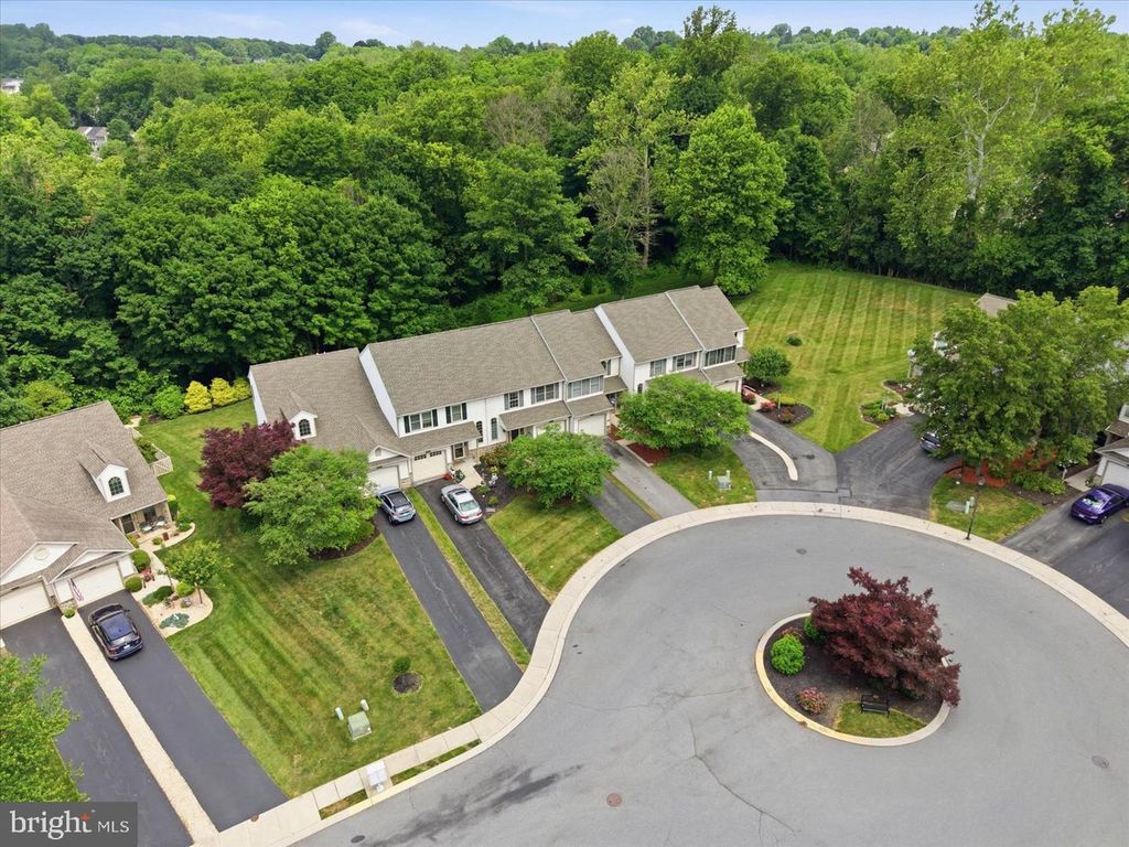 435 RABBIT HILL LN, Lancaster, PA 17603