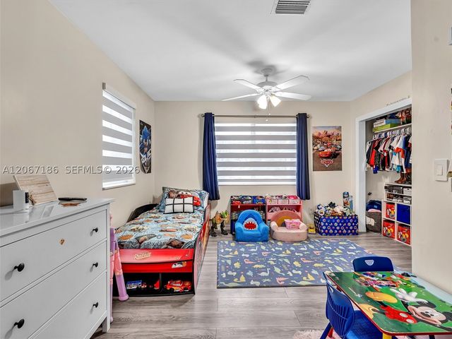 11911 SW 168th Ter, Miami, FL 33177