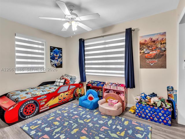 11911 SW 168th Ter, Miami, FL 33177