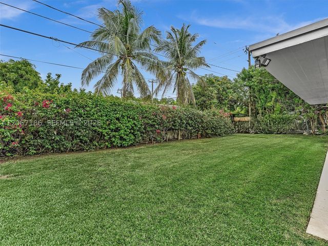 11911 SW 168th Ter, Miami, FL 33177