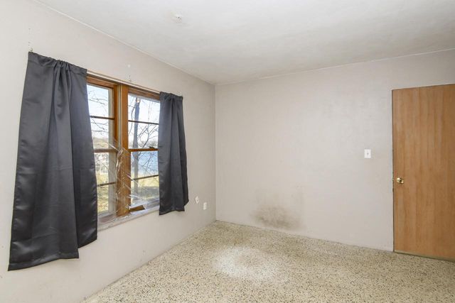 212 S Golden Lake LANE, Oconomowoc, WI 53066