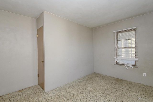 212 S Golden Lake LANE, Oconomowoc, WI 53066