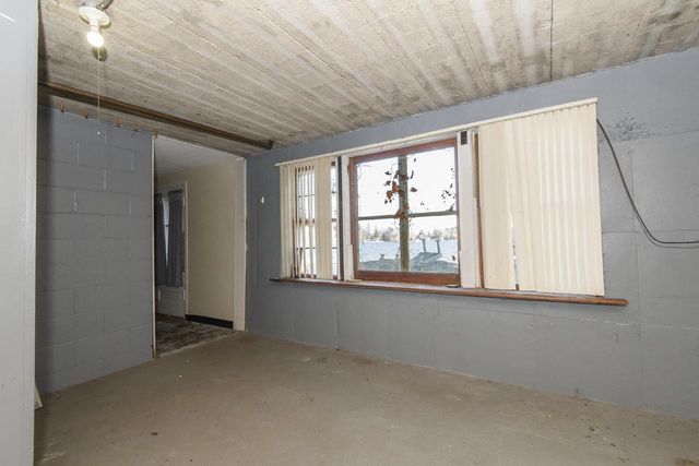 212 S Golden Lake LANE, Oconomowoc, WI 53066