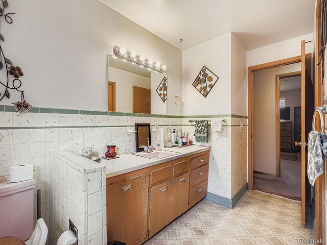 4675 Quay St, Wheat Ridge, CO 80033