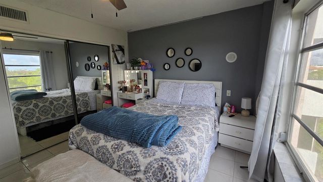4164 Inverrary Drive 601, Lauderhill, FL 33319