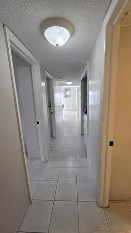 4164 Inverrary Drive 601, Lauderhill, FL 33319