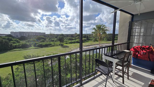 4164 Inverrary Drive 601, Lauderhill, FL 33319