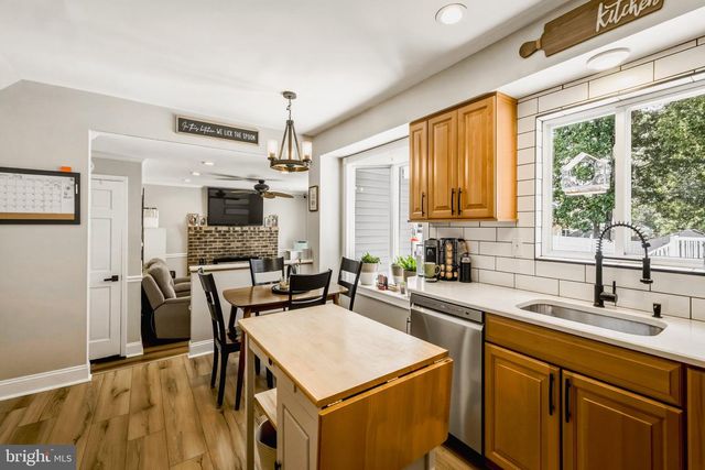 28 ARGO DR, Sewell, NJ 08080