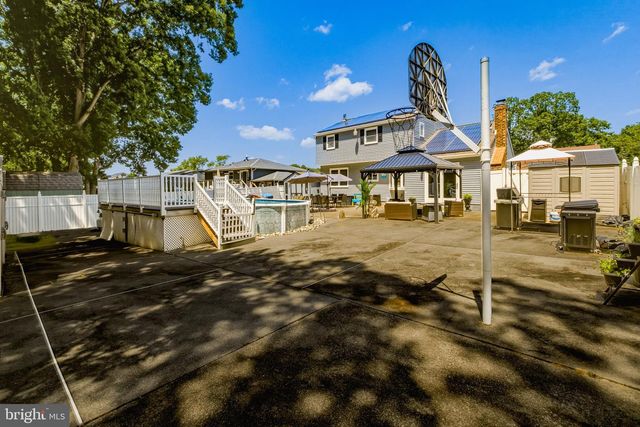 28 ARGO DR, Sewell, NJ 08080