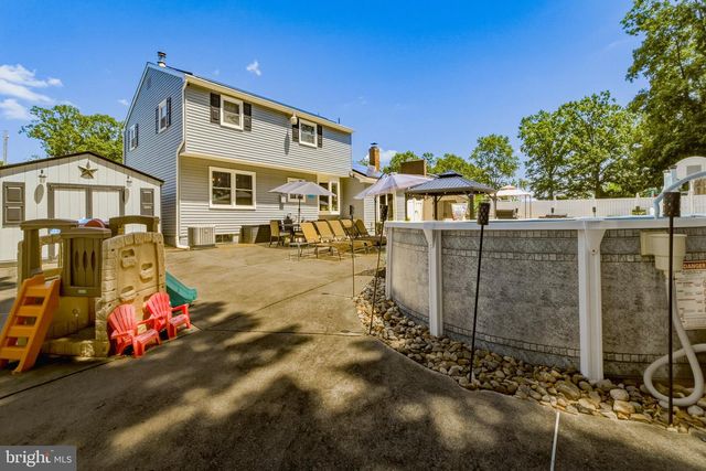 28 ARGO DR, Sewell, NJ 08080