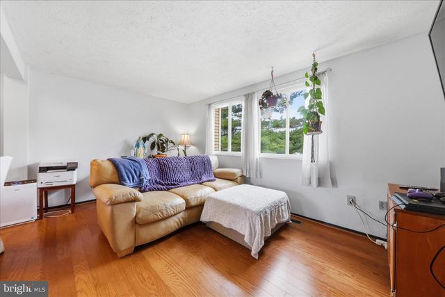 3 VALLEY PARK CT, Damascus, MD 20872