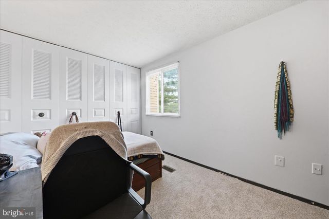 3 VALLEY PARK CT, Damascus, MD 20872