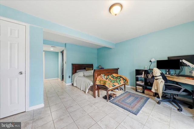 3 VALLEY PARK CT, Damascus, MD 20872