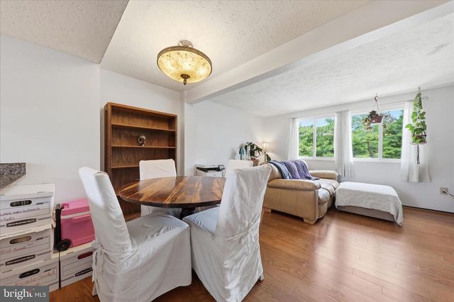 3 VALLEY PARK CT, Damascus, MD 20872