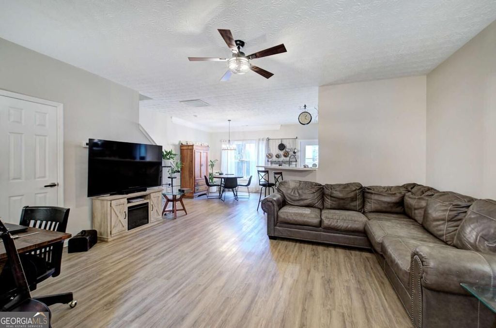 515 Oakside Place, Acworth, GA 30102 — photo 4