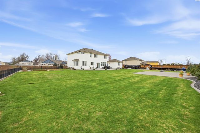 1313 N Rd 59, Pasco, WA 99301