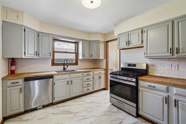 1131 23rd Street, Des Moines, IA 50311