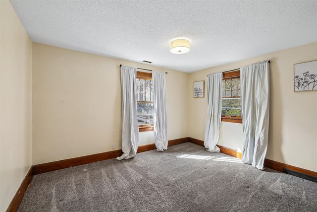 1131 23rd Street, Des Moines, IA 50311