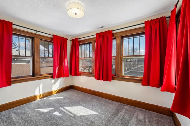 1131 23rd Street, Des Moines, IA 50311