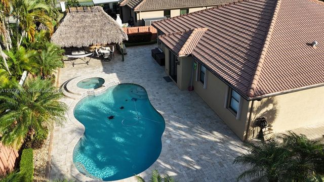15413 SW 116th Terrace, Miami, FL 33196