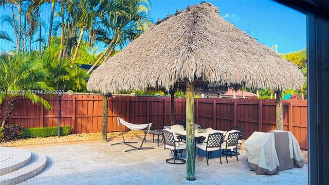 15413 SW 116th Terrace, Miami, FL 33196