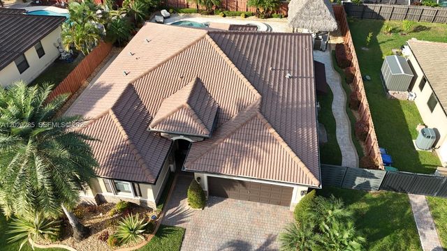 15413 SW 116th Terrace, Miami, FL 33196