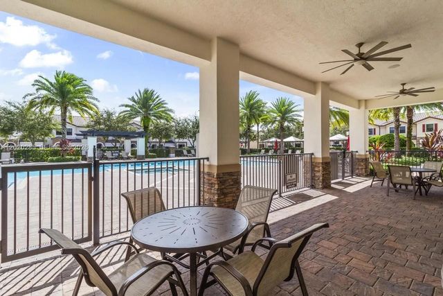 15413 SW 116th Terrace, Miami, FL 33196
