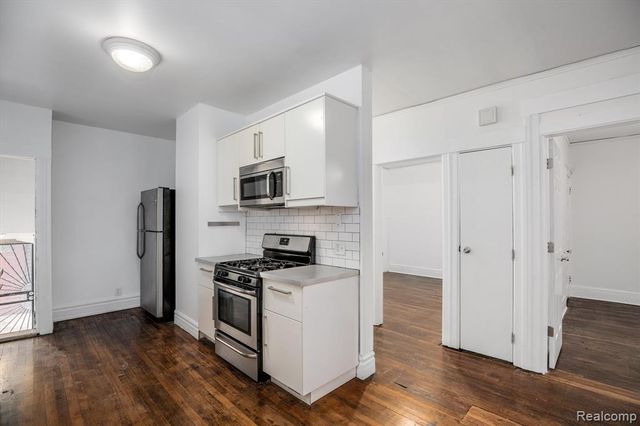 310 Hendrie Street, Detroit, MI 48202