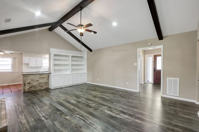 1218 Glouchester Lane, Houston, TX 77073