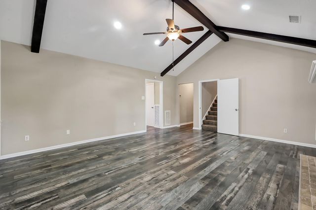 1218 Glouchester Lane, Houston, TX 77073