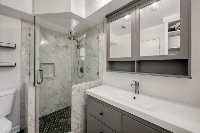 1218 Glouchester Lane, Houston, TX 77073