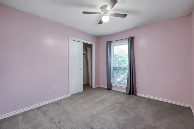 1218 Glouchester Lane, Houston, TX 77073