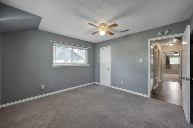 1218 Glouchester Lane, Houston, TX 77073