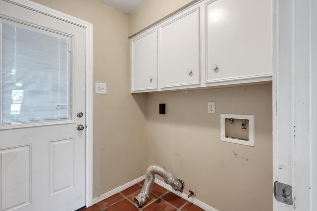 1218 Glouchester Lane, Houston, TX 77073