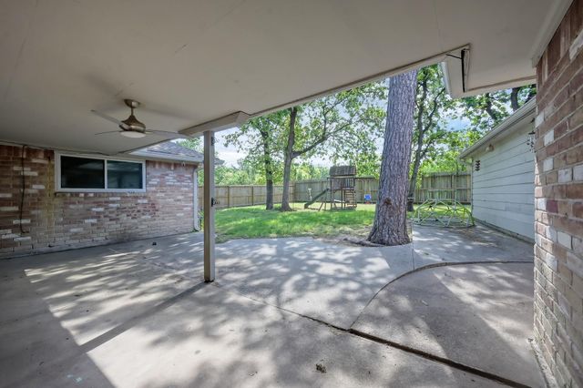 1218 Glouchester Lane, Houston, TX 77073