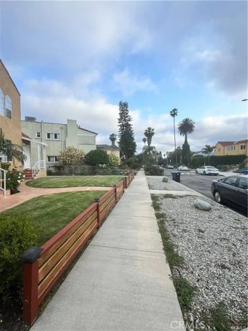 1046 S Citrus Avenue, Los Angeles, CA 90019