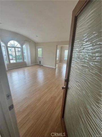1046 S Citrus Avenue, Los Angeles, CA 90019
