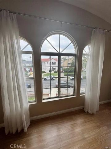 1046 S Citrus Avenue, Los Angeles, CA 90019