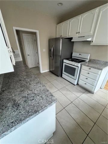 1046 S Citrus Avenue, Los Angeles, CA 90019