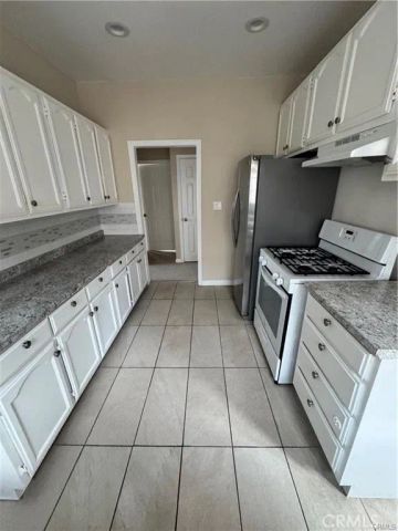 1046 S Citrus Avenue, Los Angeles, CA 90019