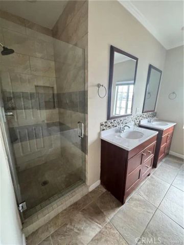 1046 S Citrus Avenue, Los Angeles, CA 90019