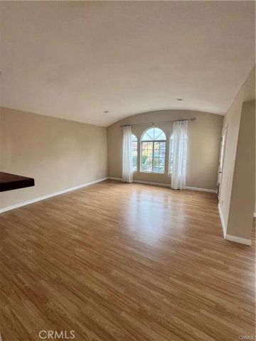 1046 S Citrus Avenue, Los Angeles, CA 90019