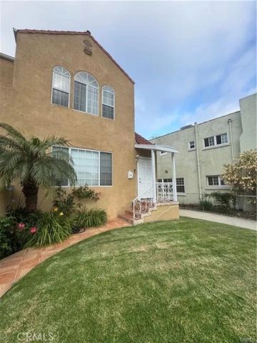 1046 S Citrus Avenue, Los Angeles, CA 90019