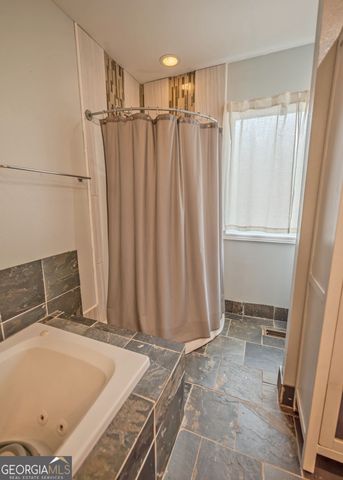 1155 Bowersville Street, Royston, GA 30662