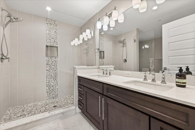 16300 COUNTY ROAD 455 204, Montverde, FL 34756