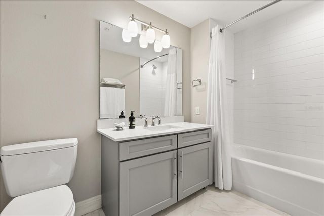 16300 COUNTY ROAD 455 204, Montverde, FL 34756