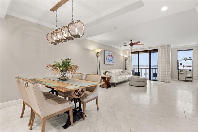 16300 COUNTY ROAD 455 204, Montverde, FL 34756