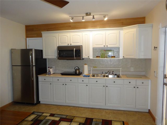 31 SE 13th Street 1-2, Dania Beach, FL 33004