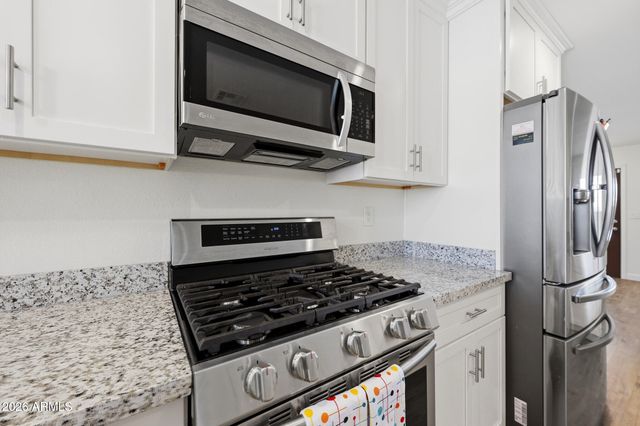 10538 W BOLIVAR Drive, Sun City, AZ 85351