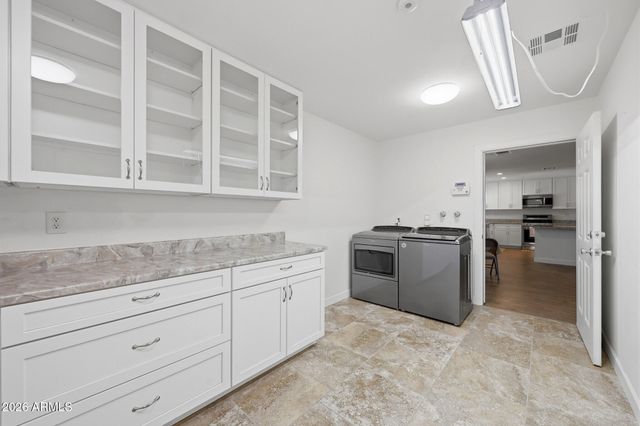 10538 W BOLIVAR Drive, Sun City, AZ 85351